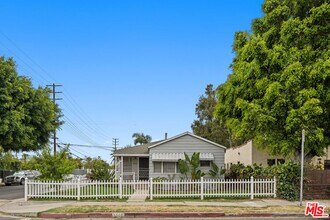 3600 Kelton Ave in Los Angeles, CA - Building Photo - Building Photo