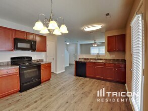 1687 Parkside Meadow Dr in Winston-Salem, NC - Building Photo - Building Photo