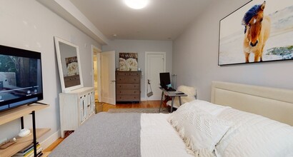 339 W Broadway in Boston, MA - Building Photo - Building Photo
