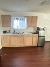 7001 Sherwood Ave, Unit Unit 2 in Anchorage, AK - Building Photo - Building Photo