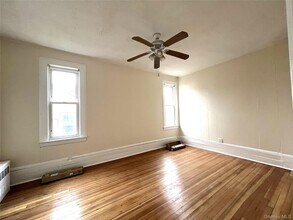 241 W Broadway in Long Beach, NY - Building Photo - Building Photo