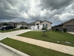 5801 Berriweather Dr in Austin, TX - Building Photo - Building Photo