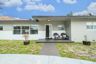 1701 Boardman Ave in West Palm Beach, FL - Building Photo - Building Photo