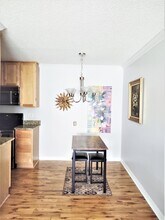 821 Douglas Ave in Minneapolis, MN - Foto de edificio - Building Photo