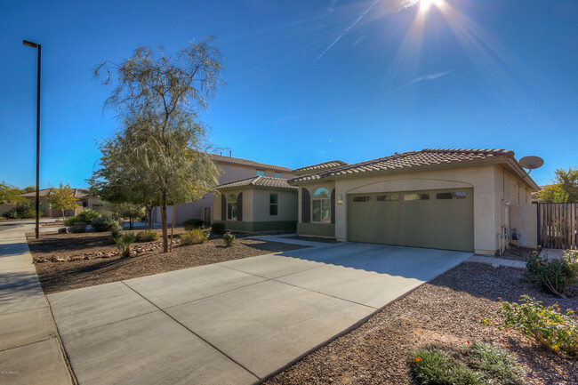 1151 E Furness Dr in Gilbert, AZ - Building Photo - Building Photo