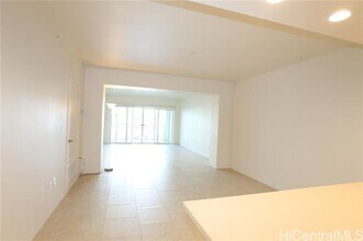 409 Kailua Rd in Kailua, HI - Foto de edificio - Building Photo