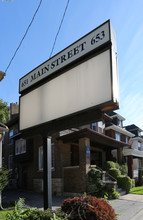 651-653 Main St E in Hamilton, ON - Building Photo - Building Photo
