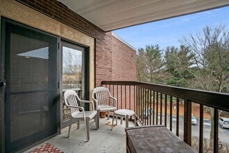 Bayberry Apartments in Beaver, PA - Foto de edificio - Building Photo