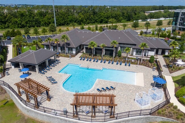 The Oasis at Town Center