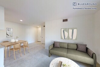 3200 Rubino Dr in San Jose, CA - Building Photo - Building Photo