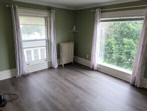 811 N Capitol Ave, Unit A in Lansing, MI - Foto de edificio - Building Photo