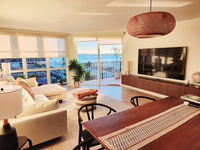 property at 1925 Brickell Ave