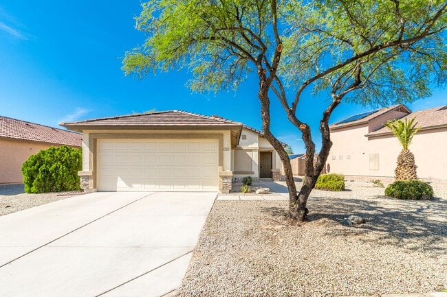 property at 1331 E 10th Pl