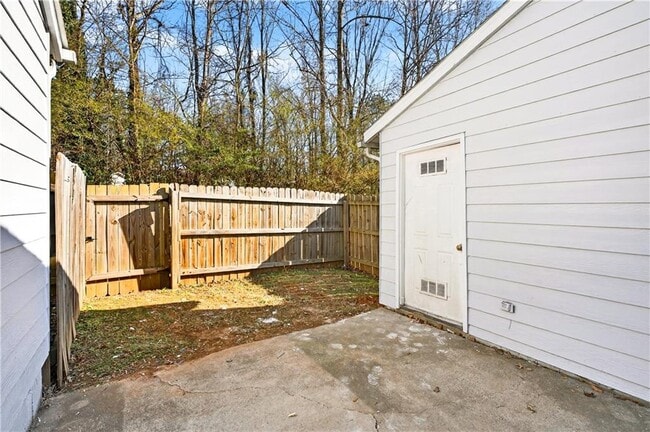 3867 Moran Way in Peachtree Corners, GA - Building Photo - Building Photo