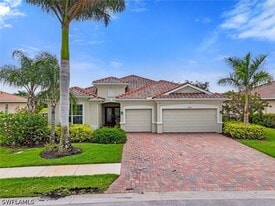 2290 Vermont Ln in Naples, FL - Building Photo