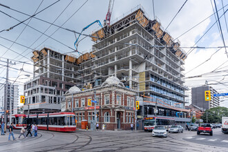 XO Condos in Toronto, ON - Building Photo - Building Photo