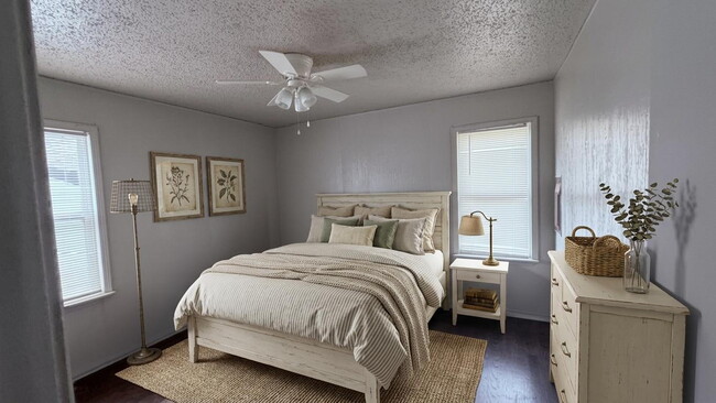 322 E Kerr Dr in Midwest City, OK - Building Photo - Building Photo