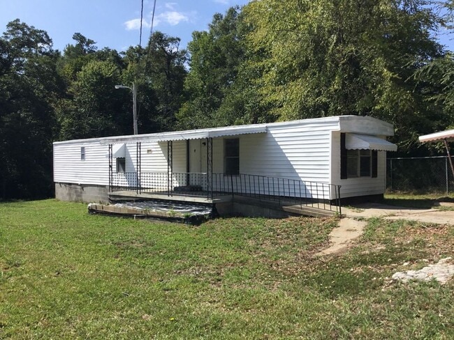 property at 115 Woodrow St