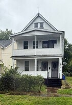 6812 Whitney Ave in Cleveland, OH - Building Photo