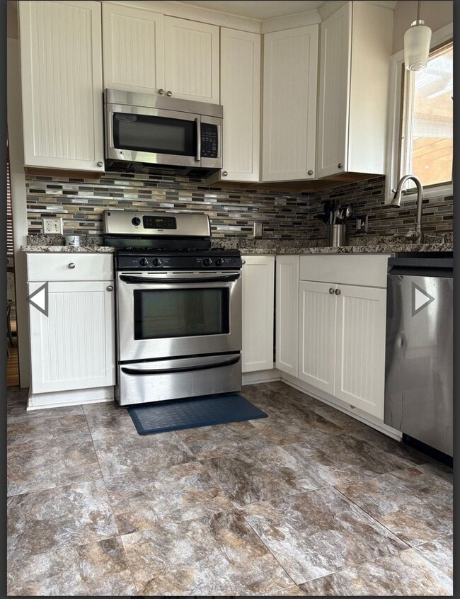 1181 Virginia Ave in Lakewood, OH - Building Photo - Building Photo