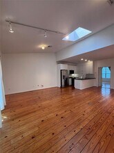 5 N Ennis St in Houston, TX - Building Photo - Building Photo