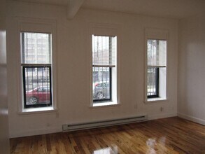 23 Cortes St, Unit 3 in Boston, MA - Building Photo - Building Photo