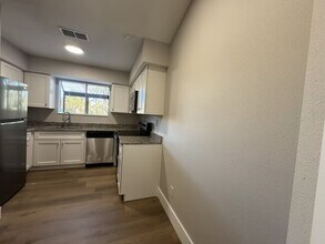 198 White Fawn Dr in Daytona Beach, FL - Building Photo - Building Photo