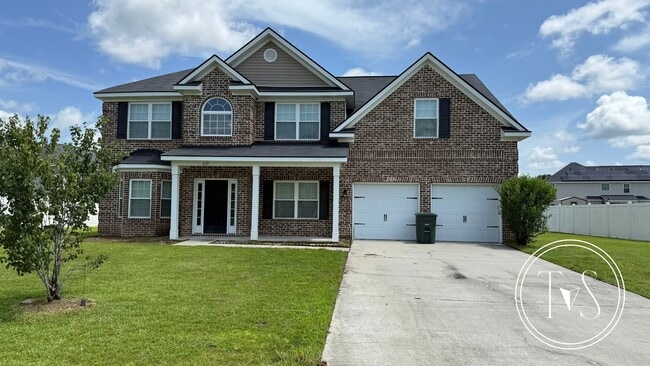 property at 639 Red Oak Ln