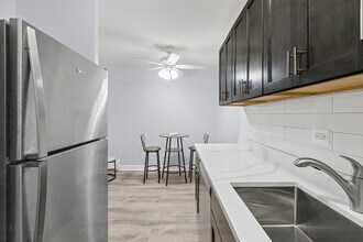 4612 N Beacon St in Chicago, IL - Building Photo - Building Photo