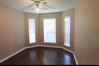 283 Pickwicket Dr in Conway, AR - Foto de edificio - Building Photo