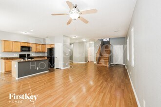 7825 Marksville St in Las Vegas, NV - Foto de edificio - Building Photo