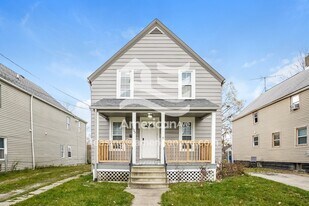 1025 W 17th St in Lorain, OH - Building Photo