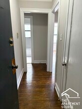 6959 S Paxton Ave in Chicago, IL - Building Photo - Building Photo