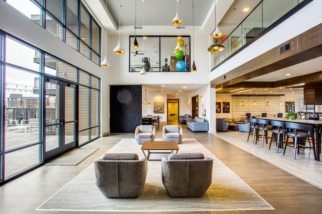 The Vista at Rayzor Ranch in Denton, TX - Foto de edificio - Building Photo