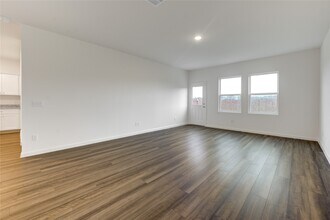 8815 Vacek Xing Wy in Richmond, TX - Building Photo - Building Photo