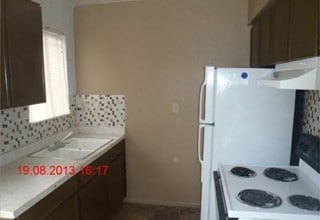 701-711 E Alvord Rd in Tucson, AZ - Foto de edificio - Other