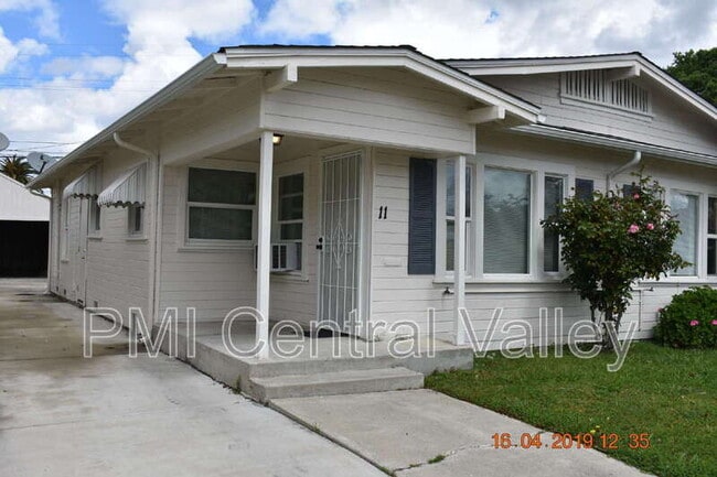 property at 11 E Geary St