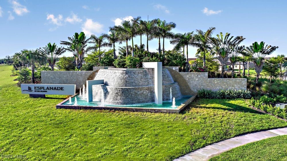 15492 Rio Ponace Ct in Naples, FL - Building Photo