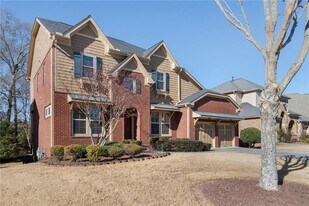 804 Morganton Dr in Suwanee, GA - Building Photo
