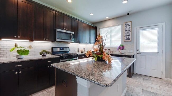 property at 1225 Scarlet Mountain Dr