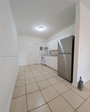 920 NW 55th Ter in Miami, FL - Building Photo - Building Photo