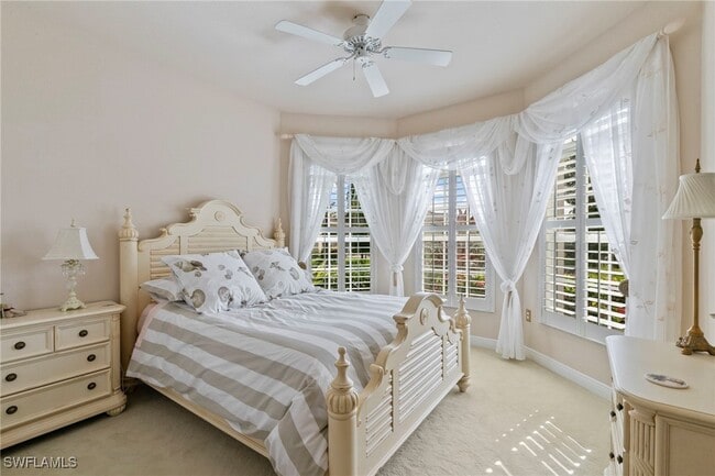 property at 4924 Sedgewood Ln