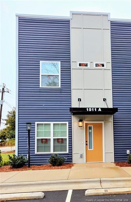 property at 1511 Fort Bragg Rd