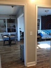 19 E Main St, Unit HUMMELSTOWN Apt. B in Hummelstown, PA - Building Photo - Building Photo