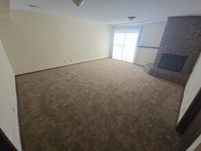2101-2103 S Flynn St in Wichita, KS - Building Photo - Building Photo