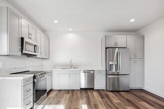 18 Ohana St in Makawao, HI - Building Photo - Building Photo