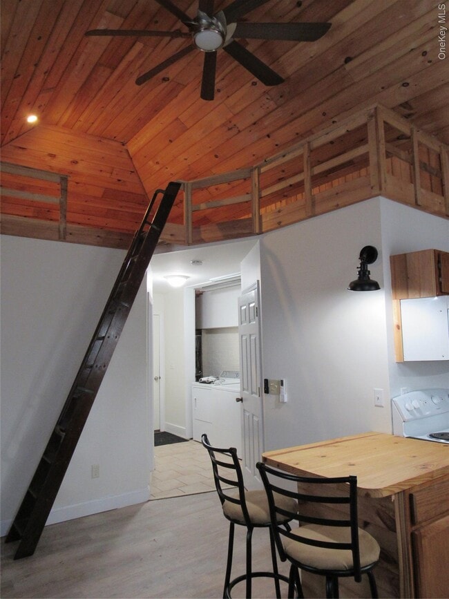 76 Webster Ave in Goshen, NY - Building Photo - Building Photo