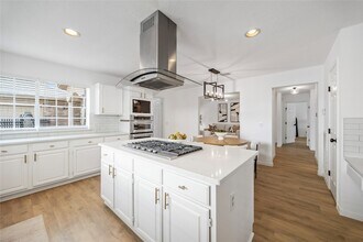10310 Minturn Ln in Houston, TX - Building Photo - Building Photo