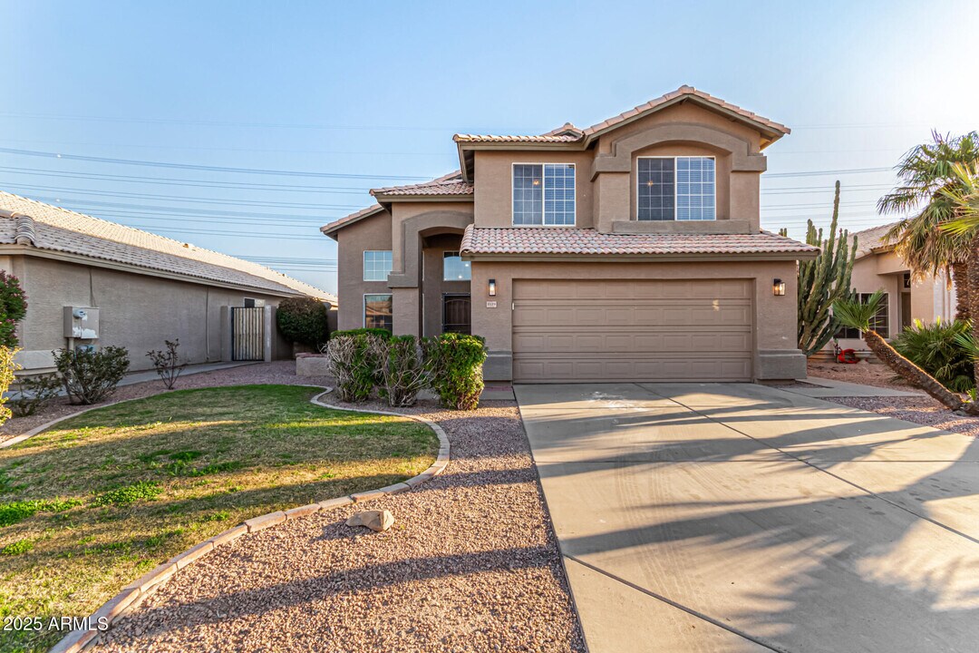 1119 W Heather Ave in Gilbert, AZ - Building Photo