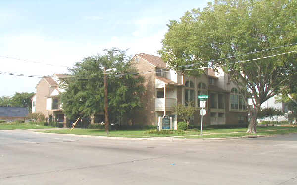 Chelsea Court in Dallas, TX - Building Photo - Building Photo